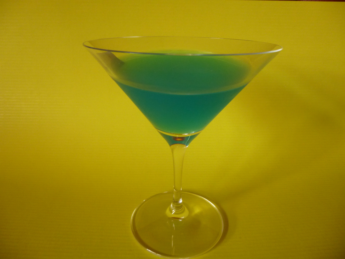 Blue Devil | Cocktailrezept | Cocktailscout.de