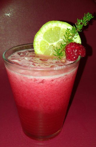 Raspberry Thyme Smash