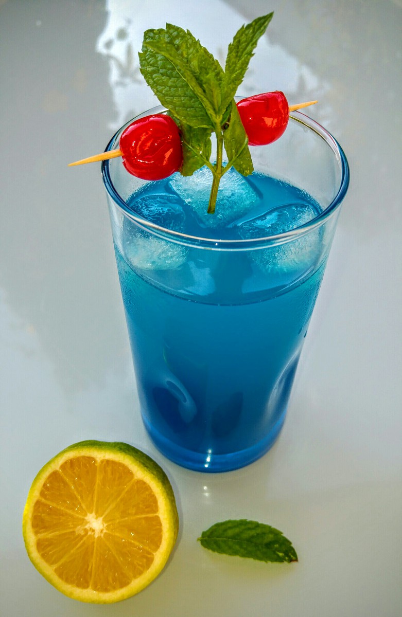 Blauer Kapitän | Cocktailrezept | Cocktailscout.de