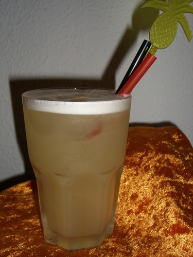 Lemon Rum Cooler